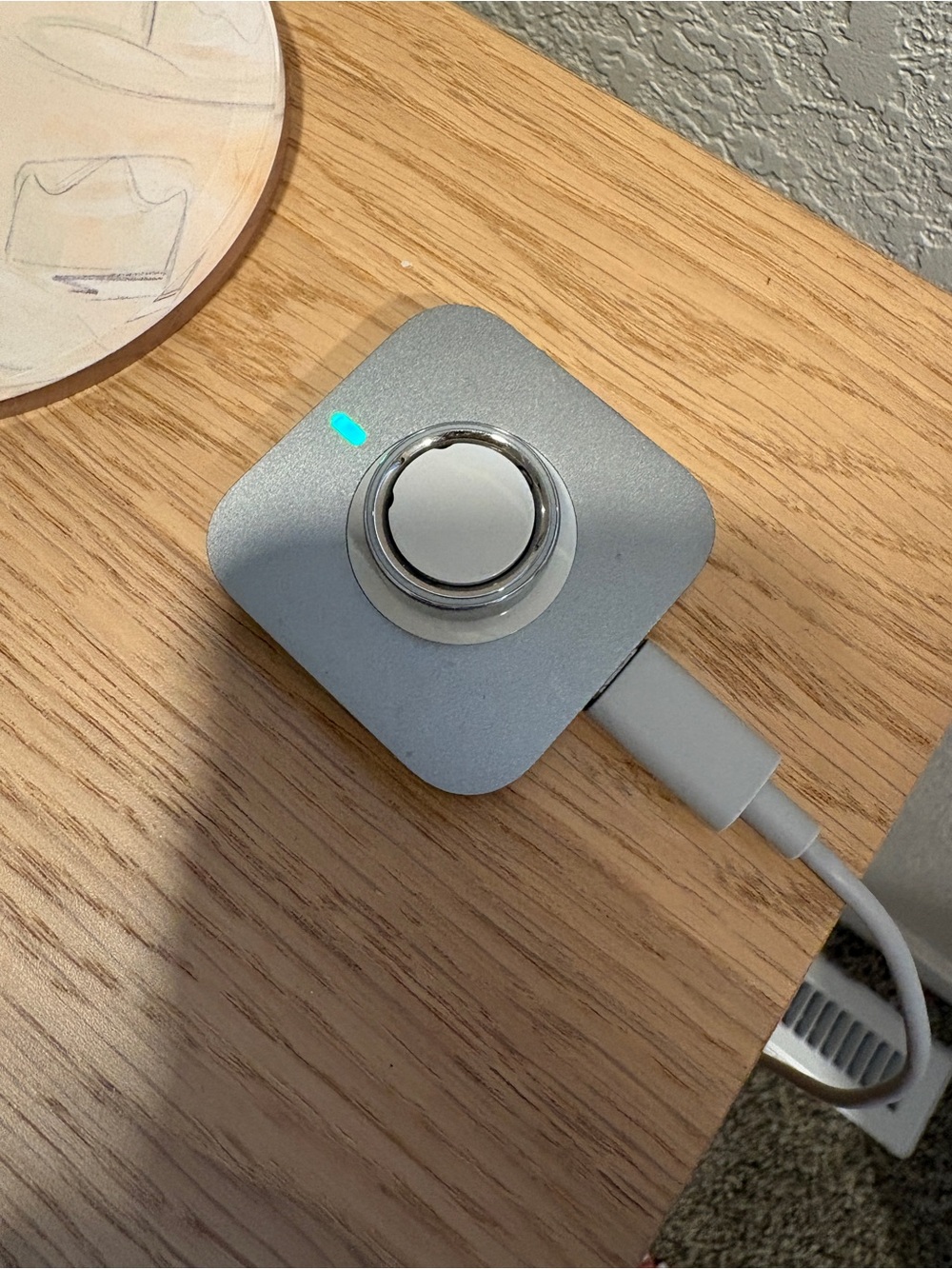 Oura Silver Magnetic Charging Dock with Green LED